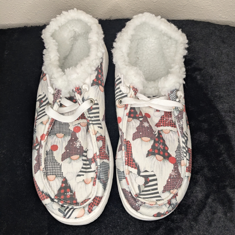 Cozy Christmas Gnome Casual Shoes - Sherpa Lined